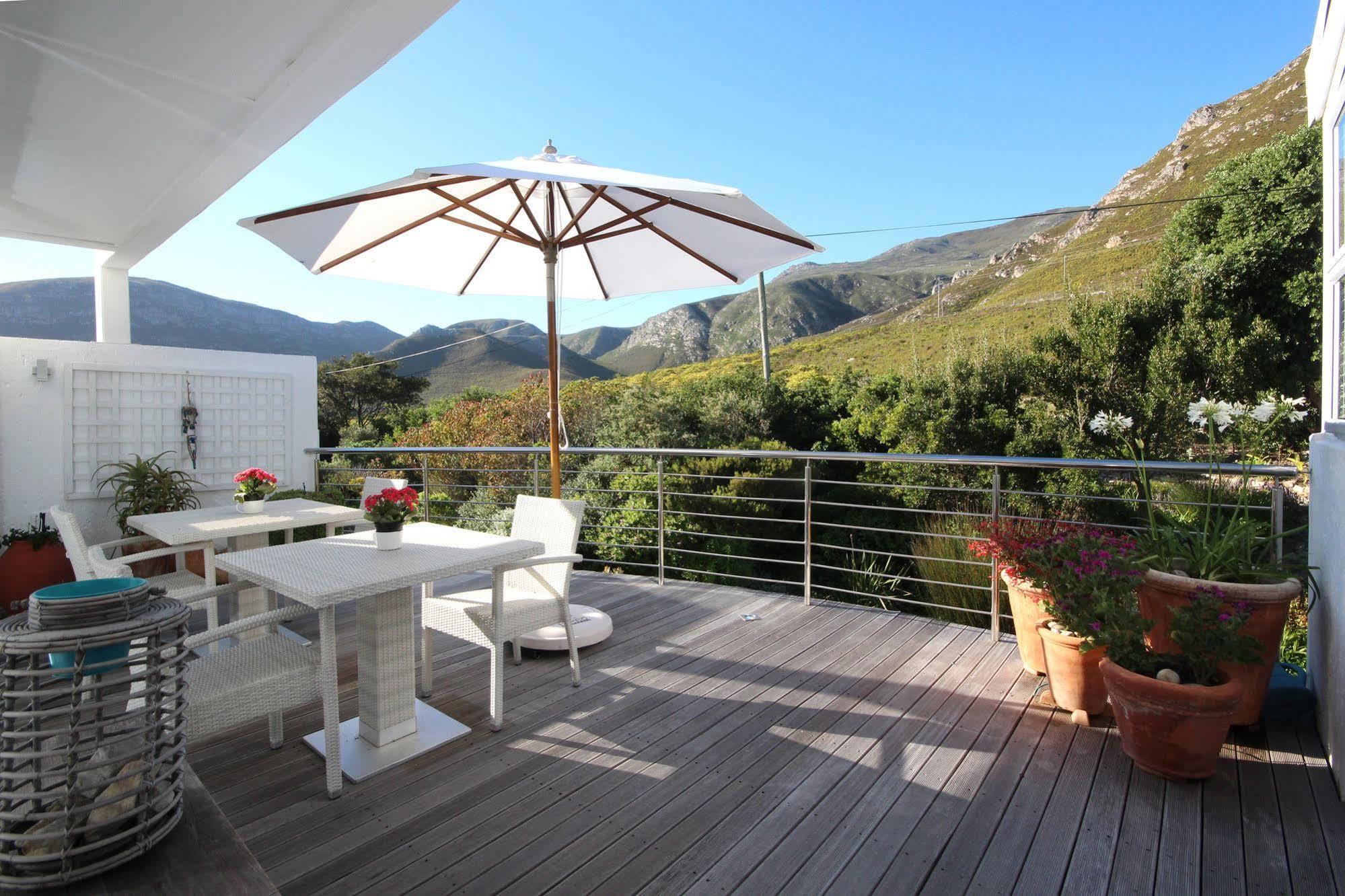 Whale Coast Villa Hermanus Exterior photo